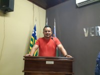 Vereador Jailson Vera requer ao Executivo, construção de uma Praça em frente à Igreja de Santa Luzia, no Povoado Angico Branco.
